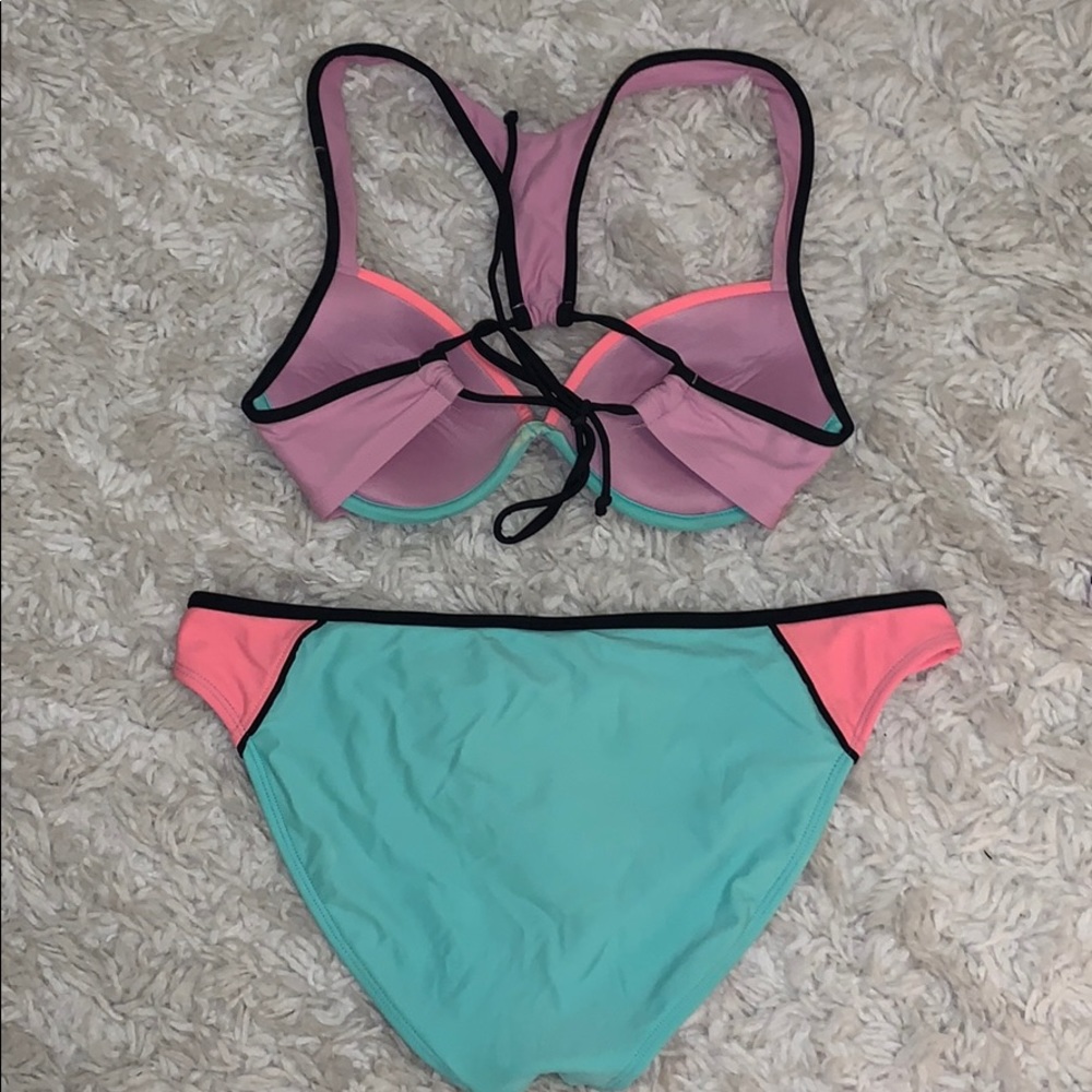 Colorblock bikini set - Picture 3 of 4